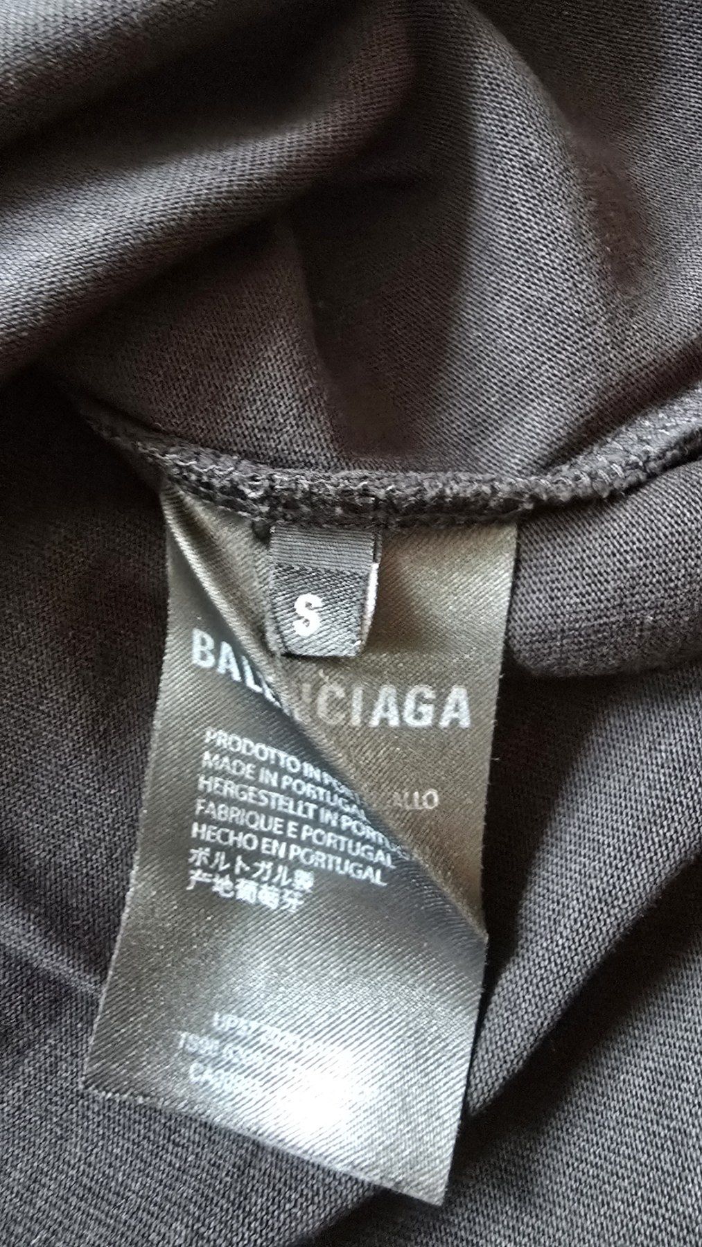 Balenciaga track art 542436