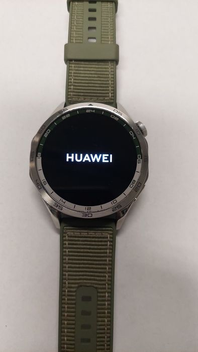 Часовник Смарт Huawei GT 4