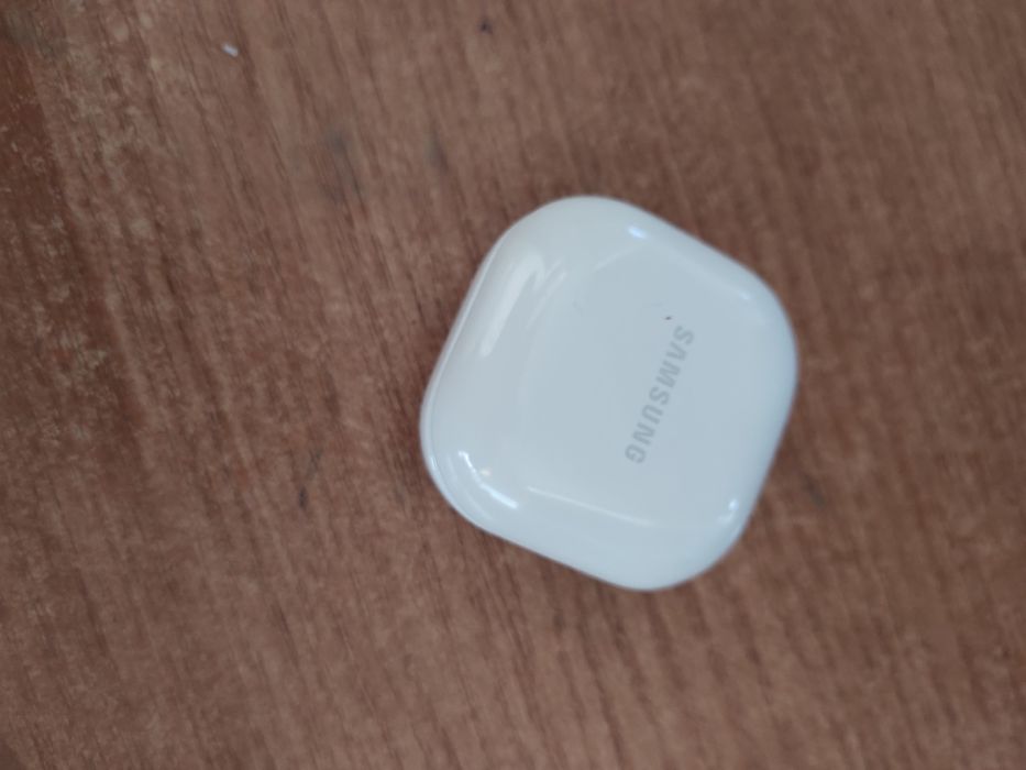 Samsung  sound by akg