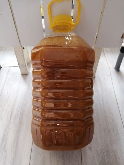 Бал сатам. Продам мед