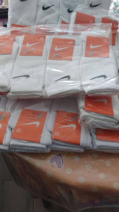 Șosete lungi ! Bumbac 100% 
Set de 12 perechi 75.lei 
Sau 6  lei.perec