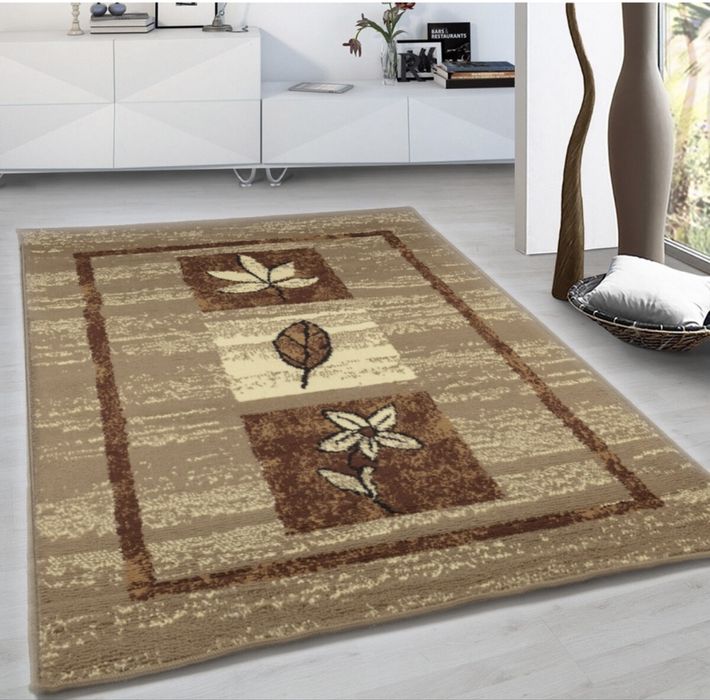 Set covor 300 x 200 cm si carpeta 100 x 80 cm