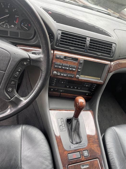 Vand bmw seria 7