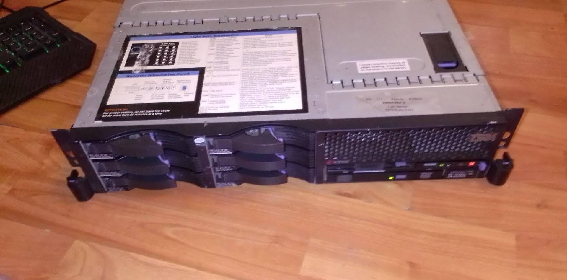 Server de colectie IBM X346