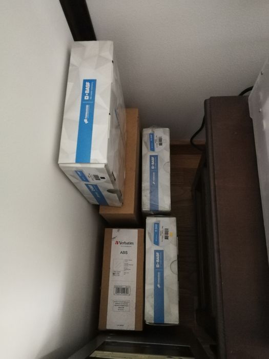 Vând Ultimaker 2+, imprimantă 3d