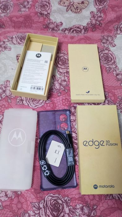 Motorola edge 50  8gb ram  256 gb memorie