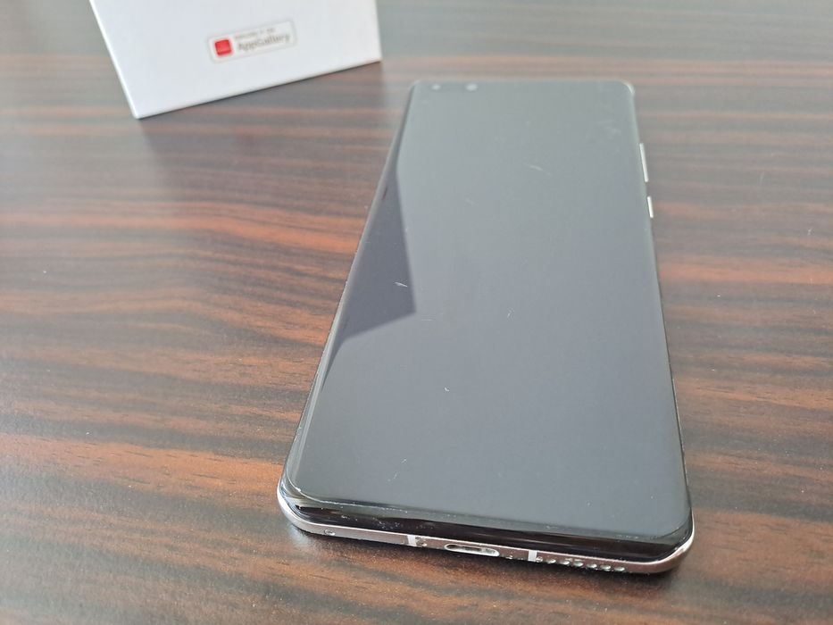 Huawei p40 pro 8GB ram 265GB storage