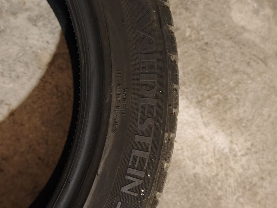 Anvelope iarna 245 45 r19