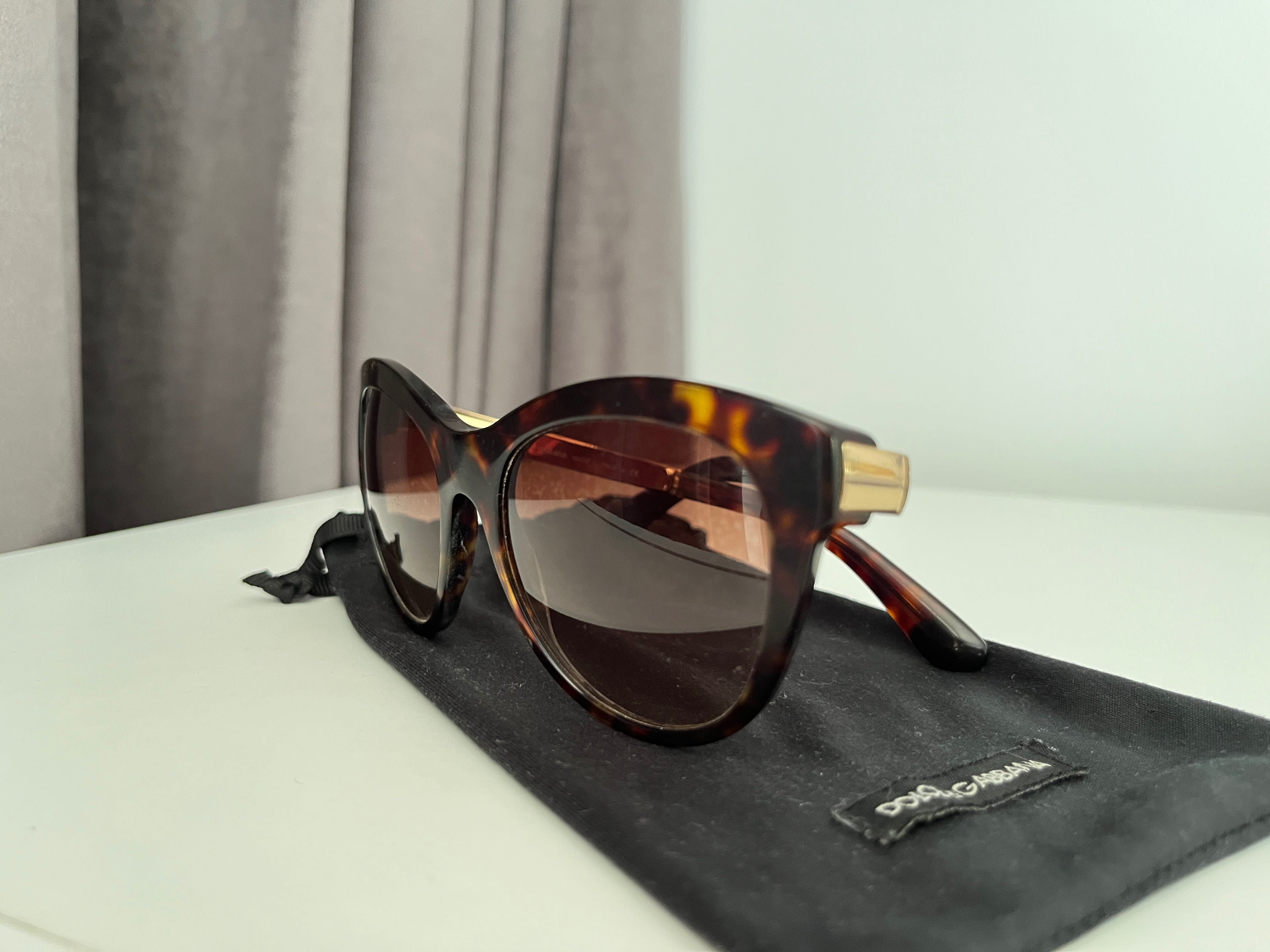 ОРИГИНАЛНИ слънчеви очила DOLCE & GABBANA 4243/502/13 Котешко Око
