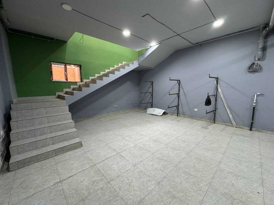 Сдается в аренду помещение 1этаж+подвал 92+75м2 КУшбеги Golden House