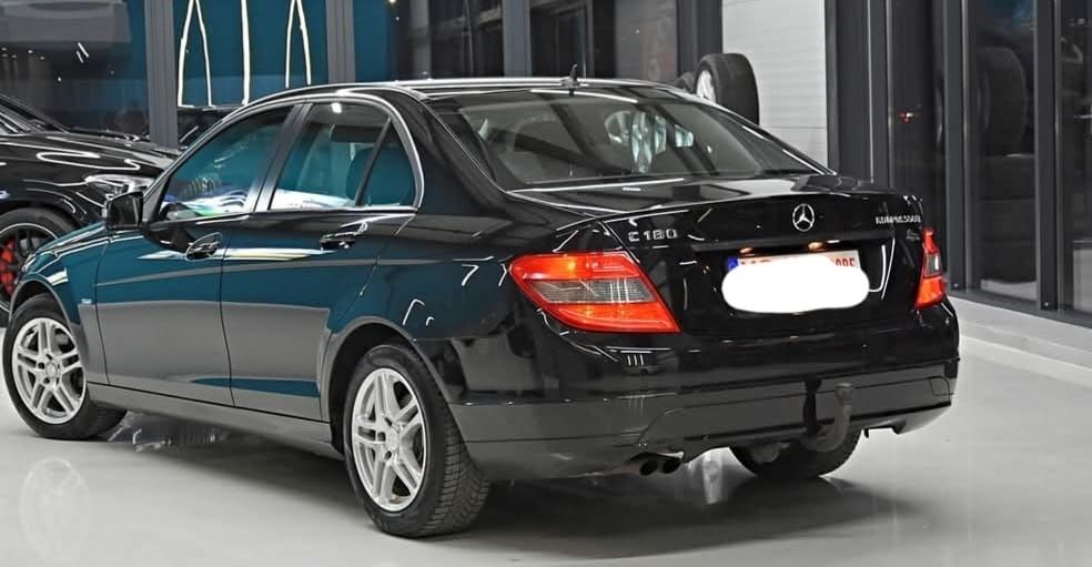 Mercedes C180 Kompressor 1,6 benzina