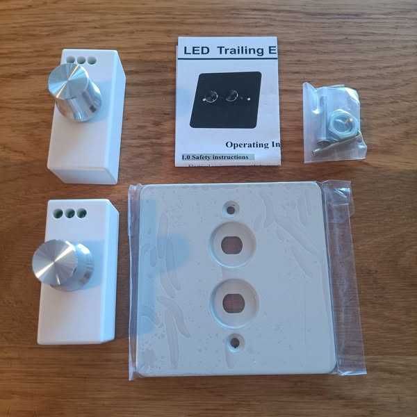 НОВ! Димерен LED ключ 5-200W, двоен за LED /нажежаеми/халогенни крушки