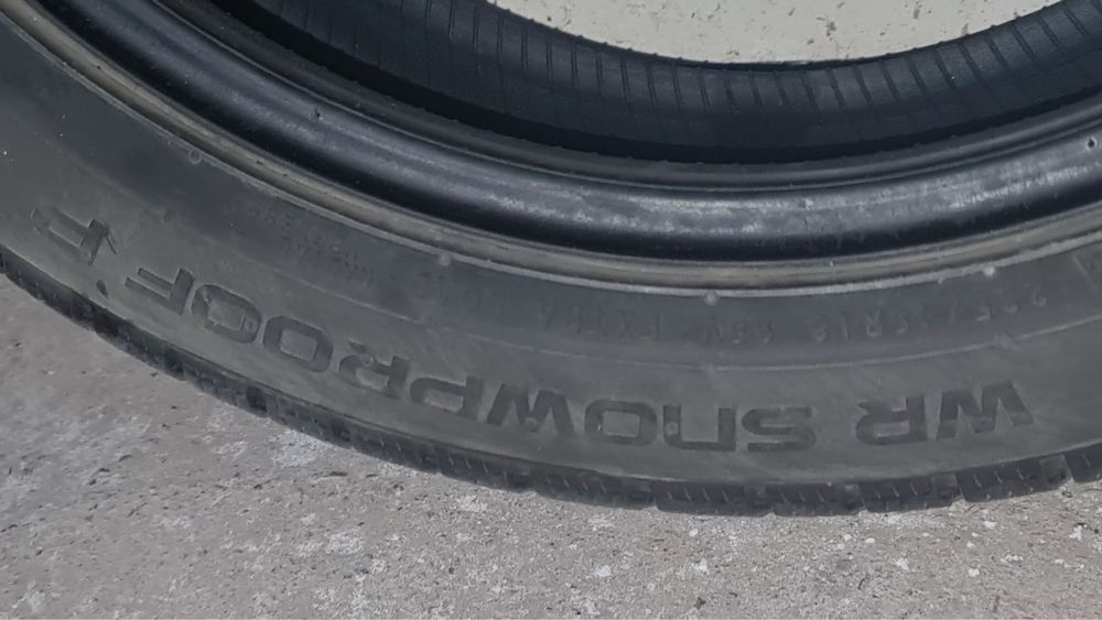 225 45 18-дот 2021, Зимни гуми NOKIAN