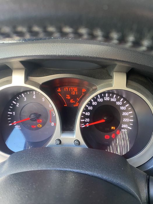 Nissan juke  1,6 benzina