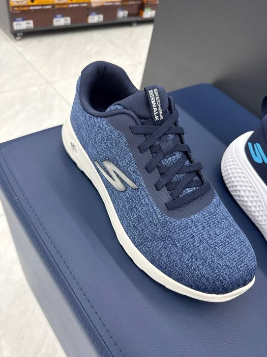 Оригинал,skechers on walk