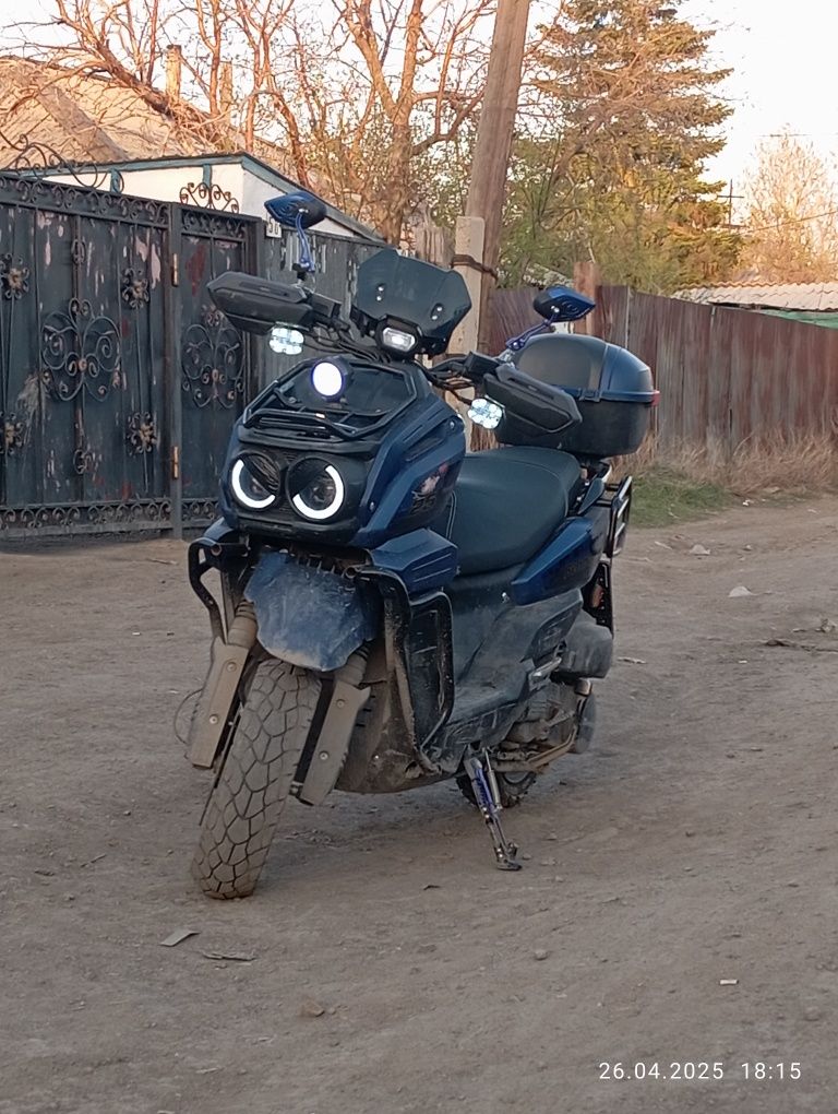 Продам мопед в хорошем состоянии торг есть