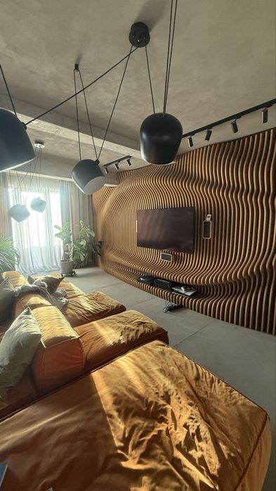 Penthouse Calea Calarasi, Piata muncii