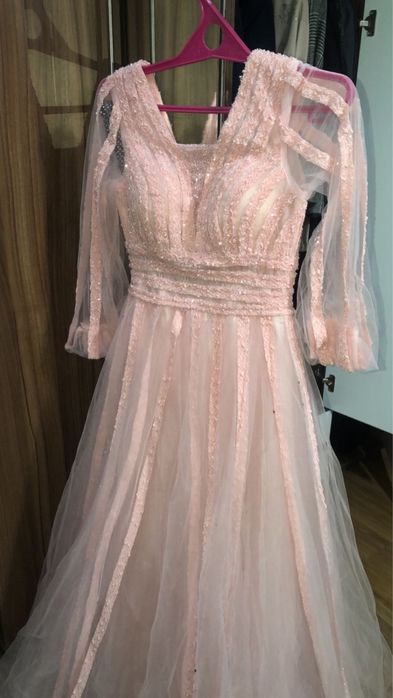 Платье  новое на прокат или продам