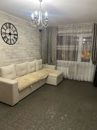 Продам 3 комнатную квартиру, 4 этаж, 20 мкр.