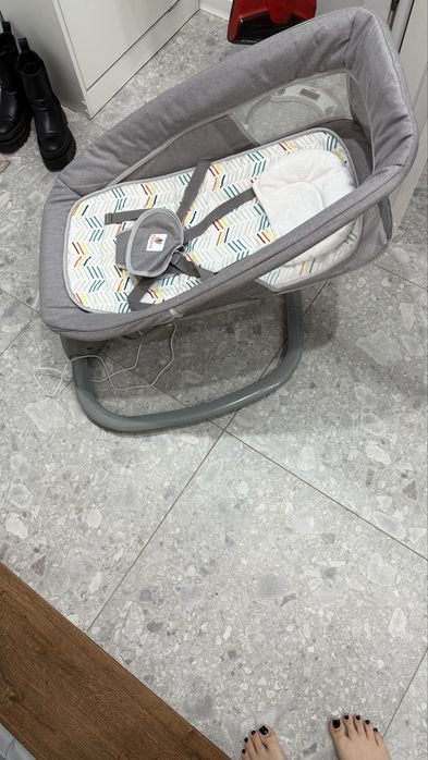 Детский шезлонг , музыкальный