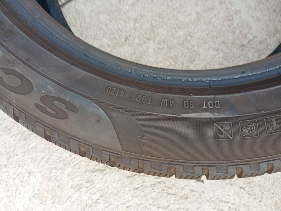 235/50/18 Pirelli scorpion