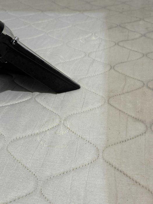 Curatare tapițerii/Curățare canapele