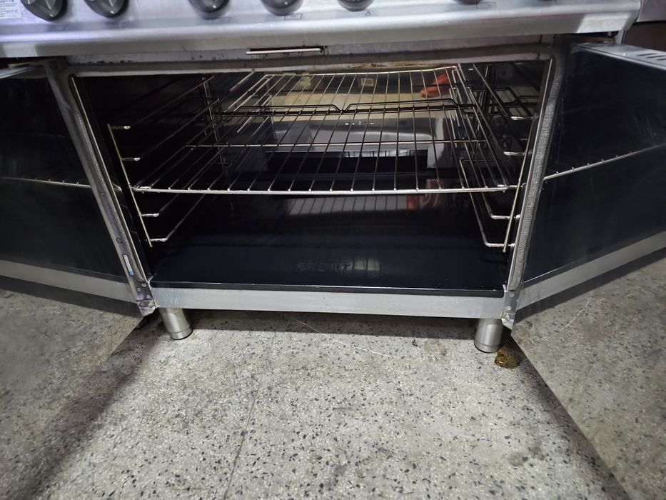 Falcon 6 Burner Dominator Plus Oven,2021г 4500лв