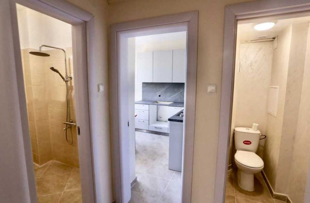 Дава се под наем Тристаен апартамент в София, Изток - 95 кв.м за 900 € - Снимка #4