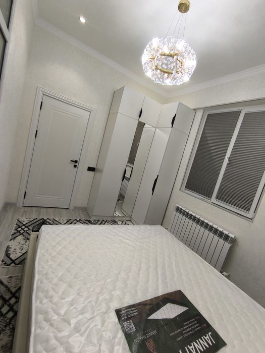 Квартира узок муддатга ижарага берилади