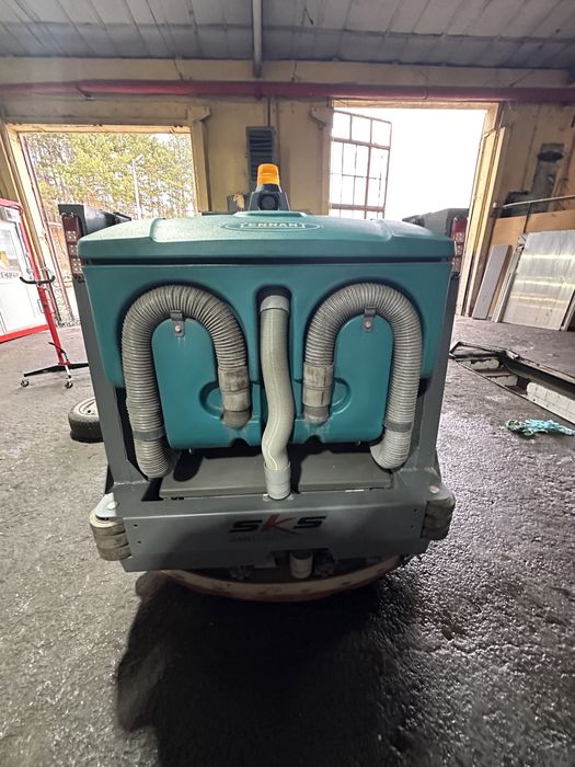 Комбинирана миячно-метачна машина Tennant M20