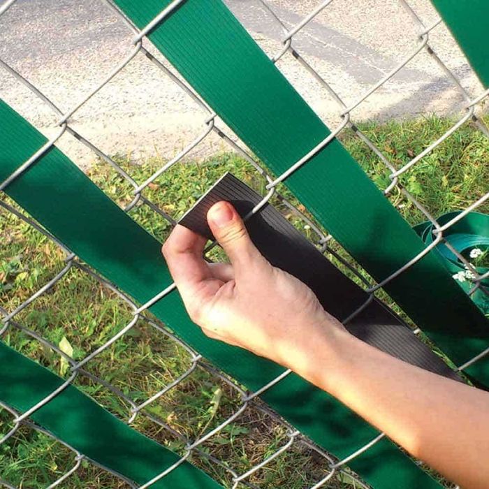 Аксесоари за ограда - скоби, винтове, колове, врати и други - МАКСКОН