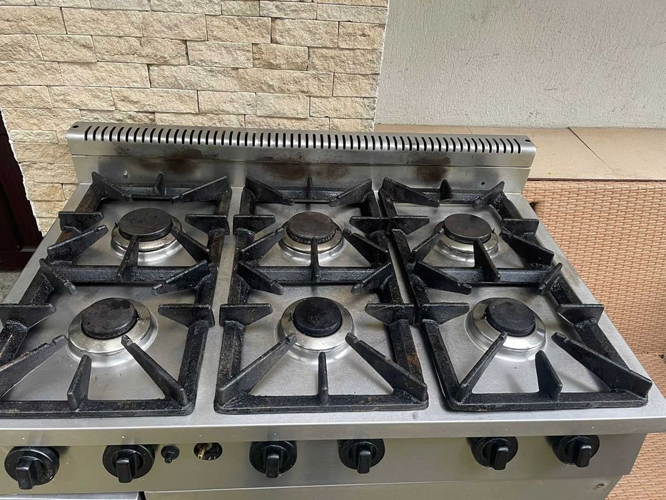 Masina de gatit profesionala 6 arzatoare+ cuptor