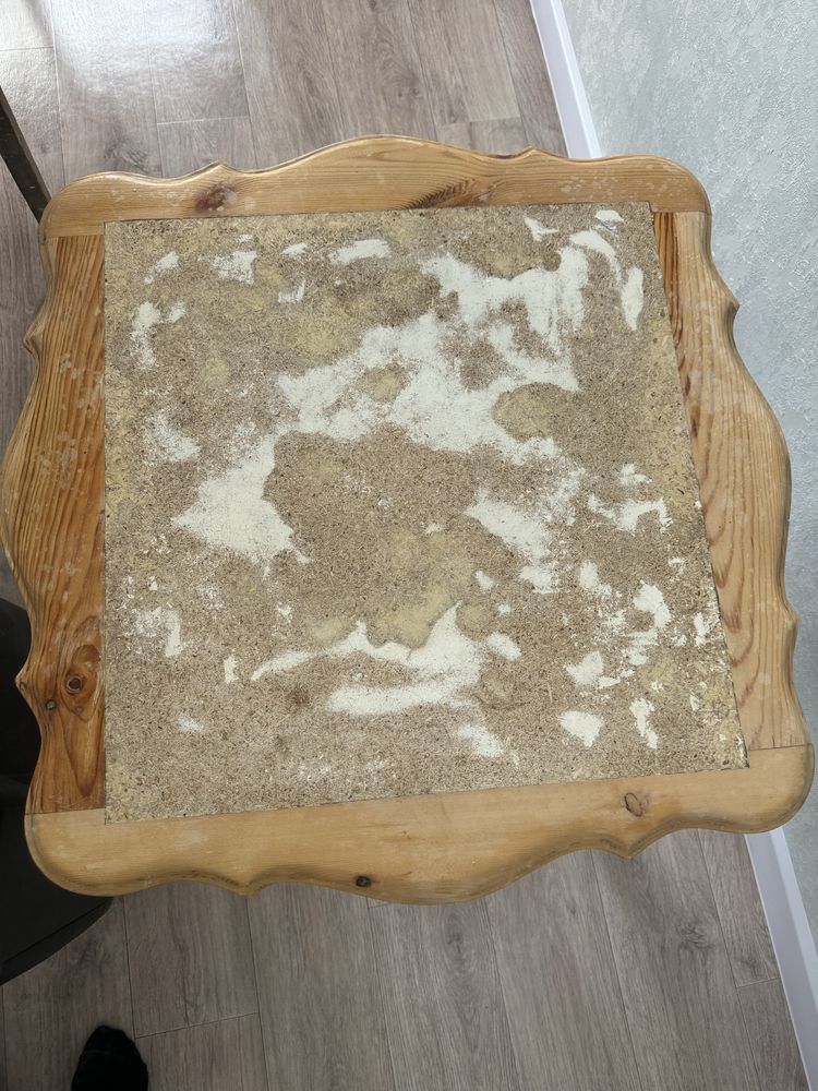 Продам стол из дерева