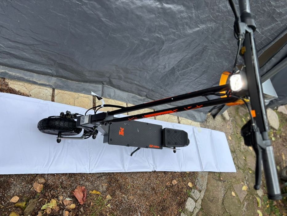 Електрическа тротинетка Kukirin G2 ultra 2x800W