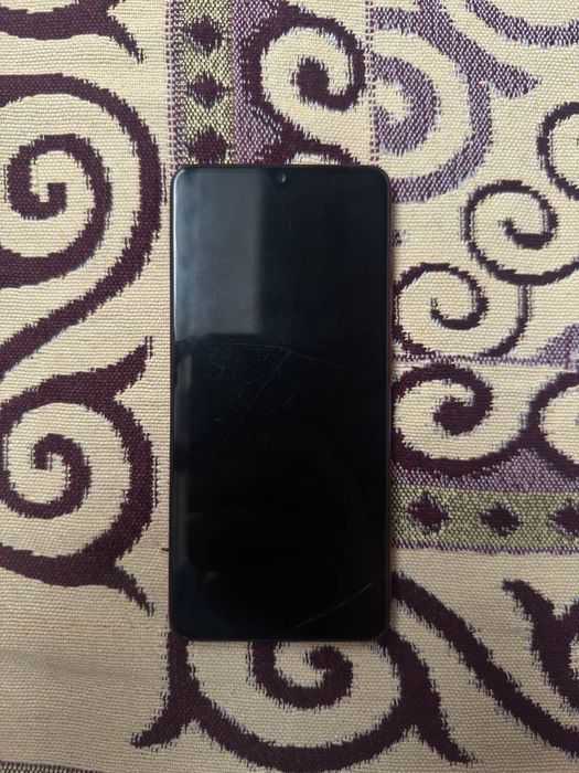Samsung A41 срочно сатылады!