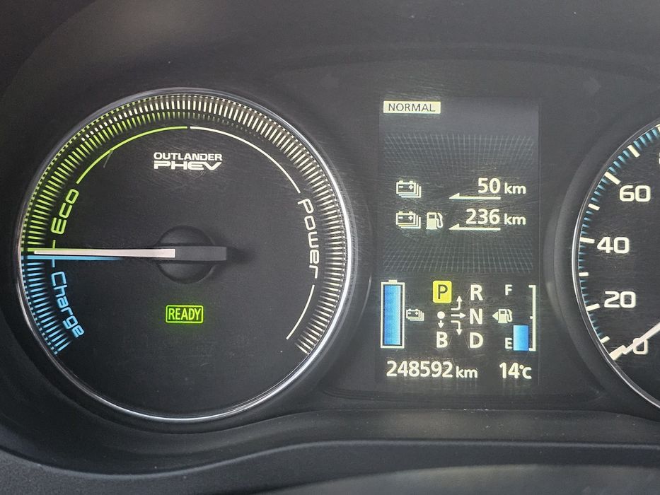 MItsubishi Outlander plug-in hybrid