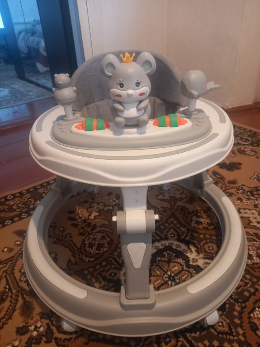 Продам Ходунки детские