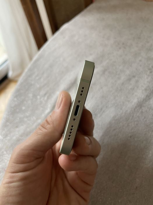 Iphone 12 64GB, цвят зелен