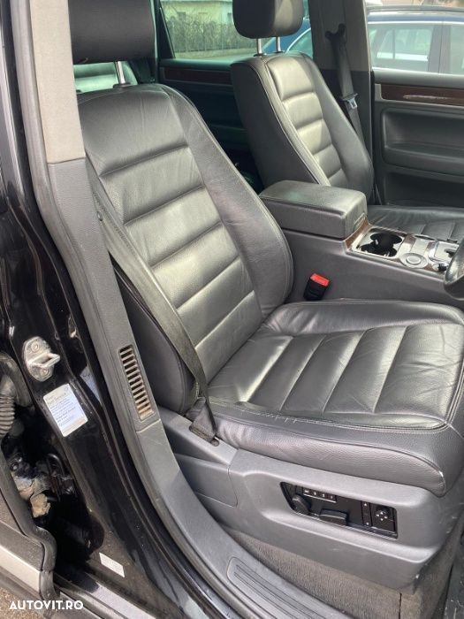 Dezmembrari VW TOUAREG 3.0 TDI BKS