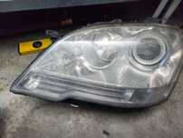 Far dreapta stanga Mercedes ML W164 facelift 2010 xenon ML320 ML350