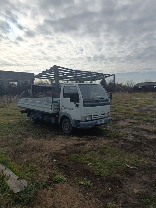 Nissan Capstar instrumente bună din toate punctele de vedere