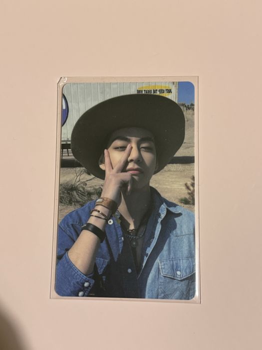 BTS- V фотокартичка