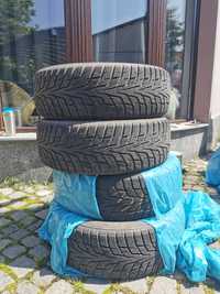 Зимни гуми за автомобил/SUV 17 цола (215/60R17)
