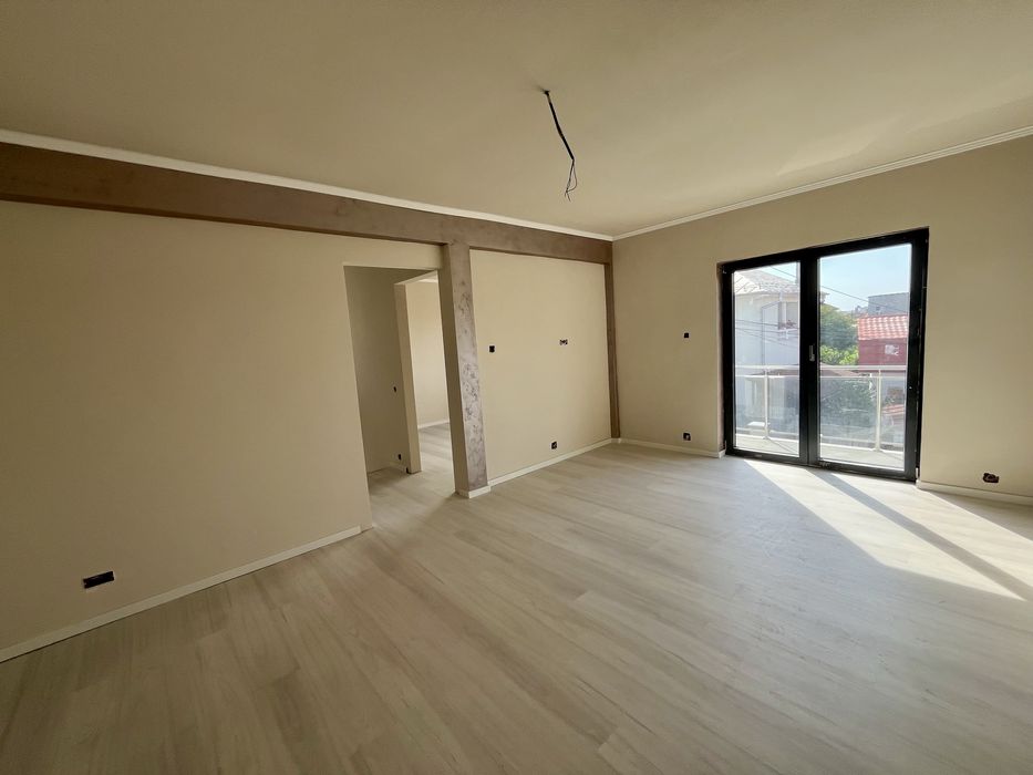 Casa zona parc Romanescu si piata Chiriac