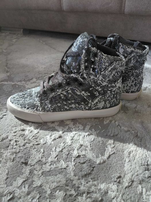 Дамски кецове SUPRA