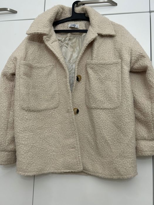 Пухкаво връхна риза