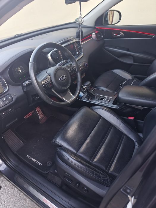 Kia Sorento 2.2CRDI  4x4 AWD Platinum