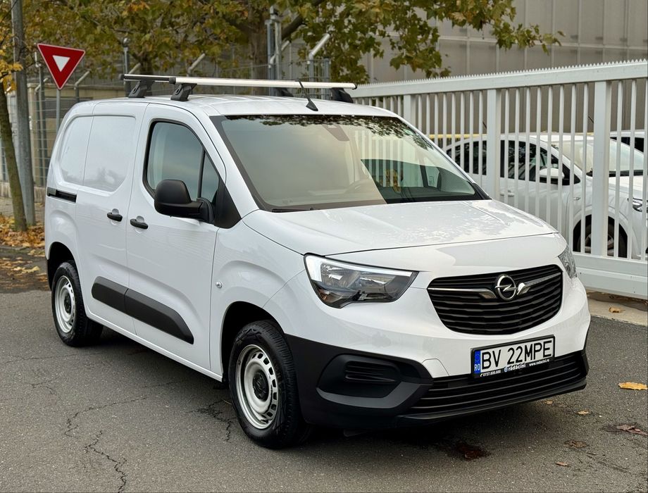 Opel Combo Van NOU 2024 1.900 km 1.5 diesel 100 cp