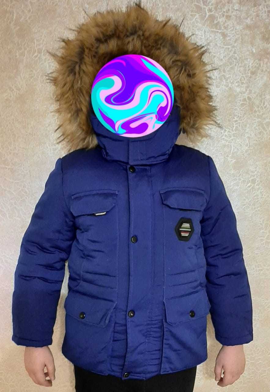 Продам куртку зимнюю на мальчика