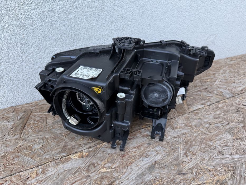 Far stanga Audi A5 8T Facelift Xenon + Led Original Europa